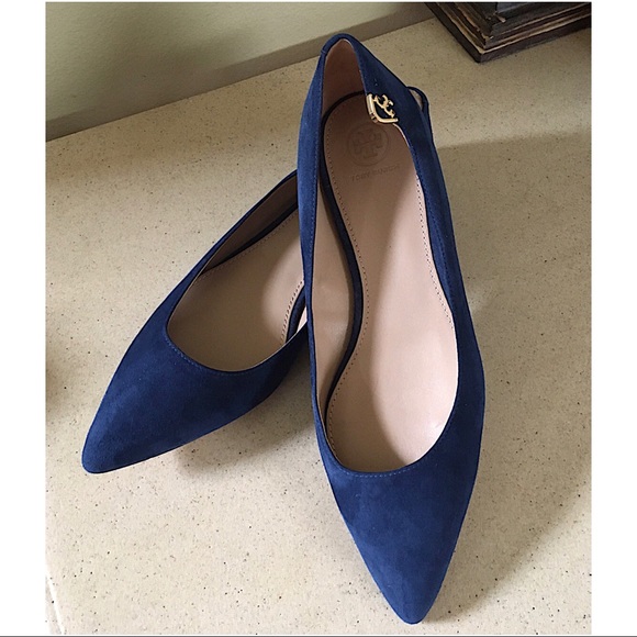 Tory Burch Shoes - TORY BURCH SUEDE POINTED TOE FLATS